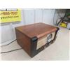 Image 2 : General Electric Radio/ Record Player