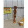 Image 2 : Wood Carved Parrot 22" tall + Crib Board