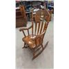 Image 2 : Solid Rocking Chair