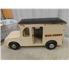Image 3 : Antique + Vintage Metal Toy Lot, Some Really Good Toys but Most Need Attention : 