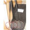 Image 3 : Badminton Complete Set for 4 with Storage Bag + 2 Squash Rackets