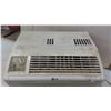 Image 2 : LG Window Air Conditioner Model LW5012 5000 BTU