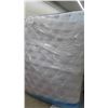 Image 2 : Queen Mattress + Box Spring 60" Wide