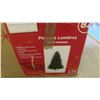 Image 2 : 7.5' Artificial Pine Christmas Tree