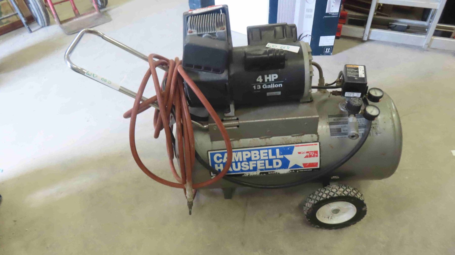 Campbell Hausfeld 4HP 13 Gal Portable Air Compressor