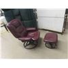 Image 1 : Swivel Chair + Ottoman - Leather / Leather Style