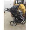 Image 4 : Baby Trend 3 Wheeled Carriage
