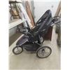 Image 7 : Baby Trend 3 Wheeled Carriage