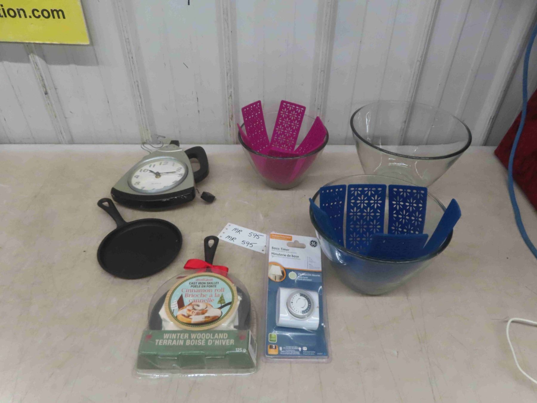 Kitchen Ware ; 3pc Bowl Set, New Timer, Cast Iron Skillet, Kitchen ...