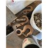Image 3 : Misc. chain hooks, shackle, boomer, eye hooks, tow hooks etc.