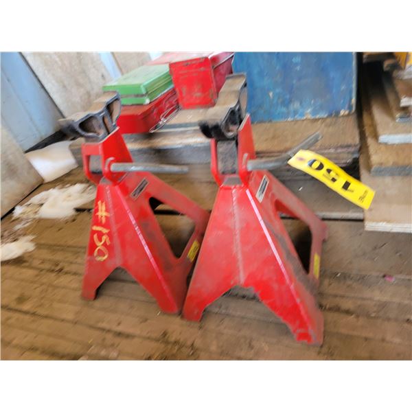 (Lots 149 & 150 are a Group Lot) 2- Red jack stands