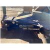Image 4 : Napa 3 1/2-ton floor jack (works)