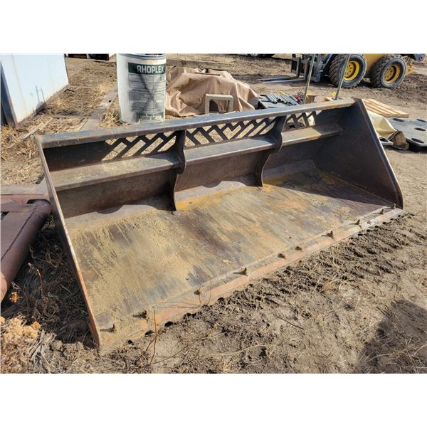 (Lots 239 to 243C are a Group Lot) Snow bucket 96" Virnig