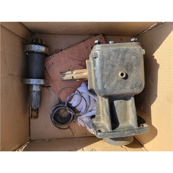 (Lots 239 to 243C are a Group Lot) Gear box for mower (needs repair)