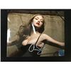 Image 1 : AMANDA SEYFRIED SIGNED 8 X10 (GCG HOLO)