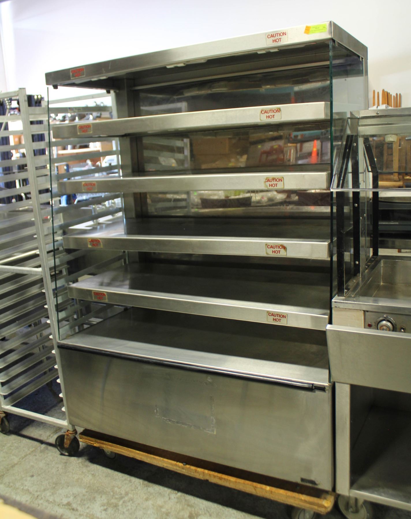 REFCON 5 TIER STAINLESS & GLASS HOT DISPLAY