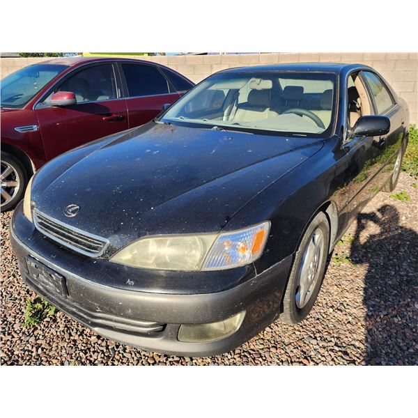 2000 LEXUS ES 300