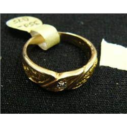 Lady's gold nuggeted and diamond ring- retail value $350 (3)