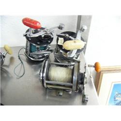 Lot of 3 level wind fishing reels: Penn Squidder #140, Penn Long Beach #60, Penn Long Beach #65 (3)