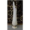 Image 1 : Milk glass vase (99)
