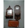 Image 1 : Lot of wood shelves and suitcase (99)