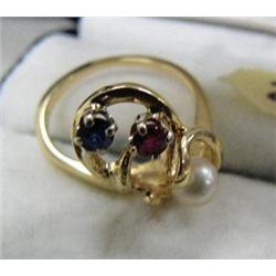 Pearl, Sapphire and Ruby 14 K gold ring (113)