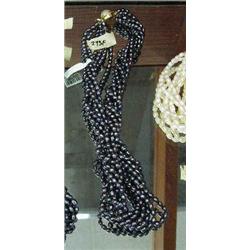 CHOICE on 6 multi-strand genuine pearl necklaces