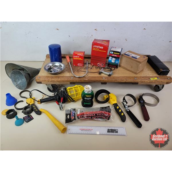 Creeper Combo : 12V Trouble Light, Oil Filter Wrenches, Funnel, Magnetic Parts Tray, Filters, etc (C