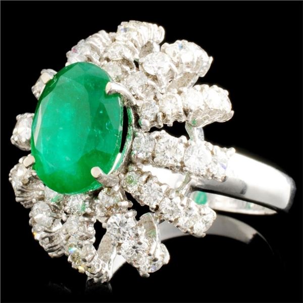14K Gold Ring: 3.18ct Emerald & 1.76ctw Diamonds