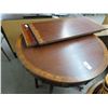 Image 1 : Mahogany Round Pedestal Table w/Leaves