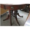 Image 3 : Mahogany Round Pedestal Table w/Leaves