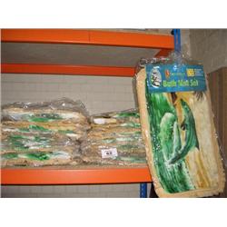 QTY OF BATH MATS