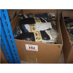 APPROX 156 PAIRS LADIES SOCKS