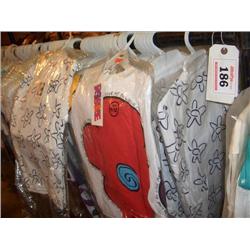 RAIL OF CHILDRENS GAREMENTS VARIOUS SIZES