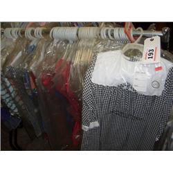 RAIL OF CHILDRENS GARMENTS VARIOUS SIZES