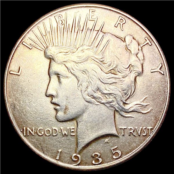 1935 Silver Peace Dollar NEARLY UNCIRCULATED