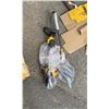 Image 2 : DEWALT 15" STRING TRIMMER ( DCST970B ) IN BOX *TOOL ONLY BATTERIES NOT INCLUDED*