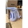 Image 2 : HI-LIFE PORTABLE ELECTRIC GARMENT STEAMER * IN BOX *