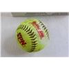 Image 2 : (9) Softballs