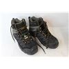 Image 2 : Dakota Quad Comfort Safety Work Boots, Size 9.5 - New In Box
