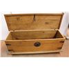 Image 3 : *Decorative Wooden Storage Trunk - 17" x 53" x 20"