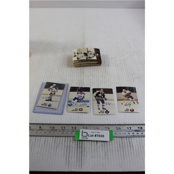 (55) Esso Stick On Hockey Cards