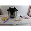 Image 1 : 8 Qt Instant Pot - Consignor Says New and Used Twice