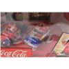 Image 3 : Coca-Cola Poster Car Collection - Sealed