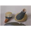 Image 4 : (2) Ceramic Houseware Ducks ((1) Broken), Salt and Pepper Shaker Eggs
