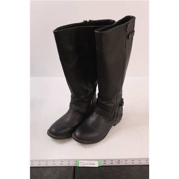 Size 8 1/2 Women's  Brash  Knee High Boots