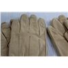 Image 4 : (2) Pairs Leather Gloves - Size M