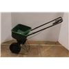 Image 5 : * Scott's SpeedyGreen 1000 Lawn Seed/Fertilizer Spreader