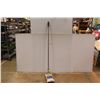 Image 1 : * 24 Ounce Wet Mop