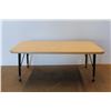 Image 4 : * Coffee Table With Extendable Legs - 48" x 24" x 19"